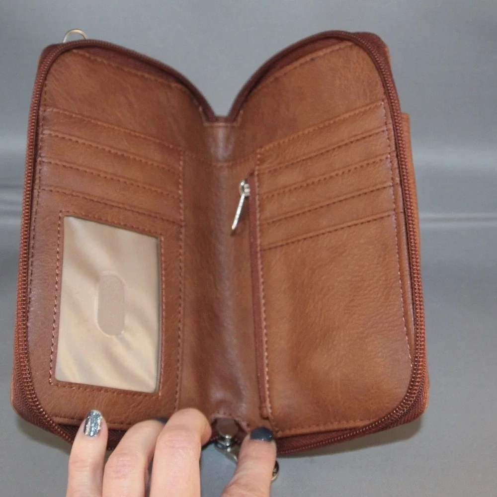 Relic‎ Womens Crossbody Cell Phone Wallet Cognac Faux Leather Wristlet Brown